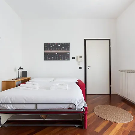 Apartment Comfy Only 900m From Affori Fn Station!